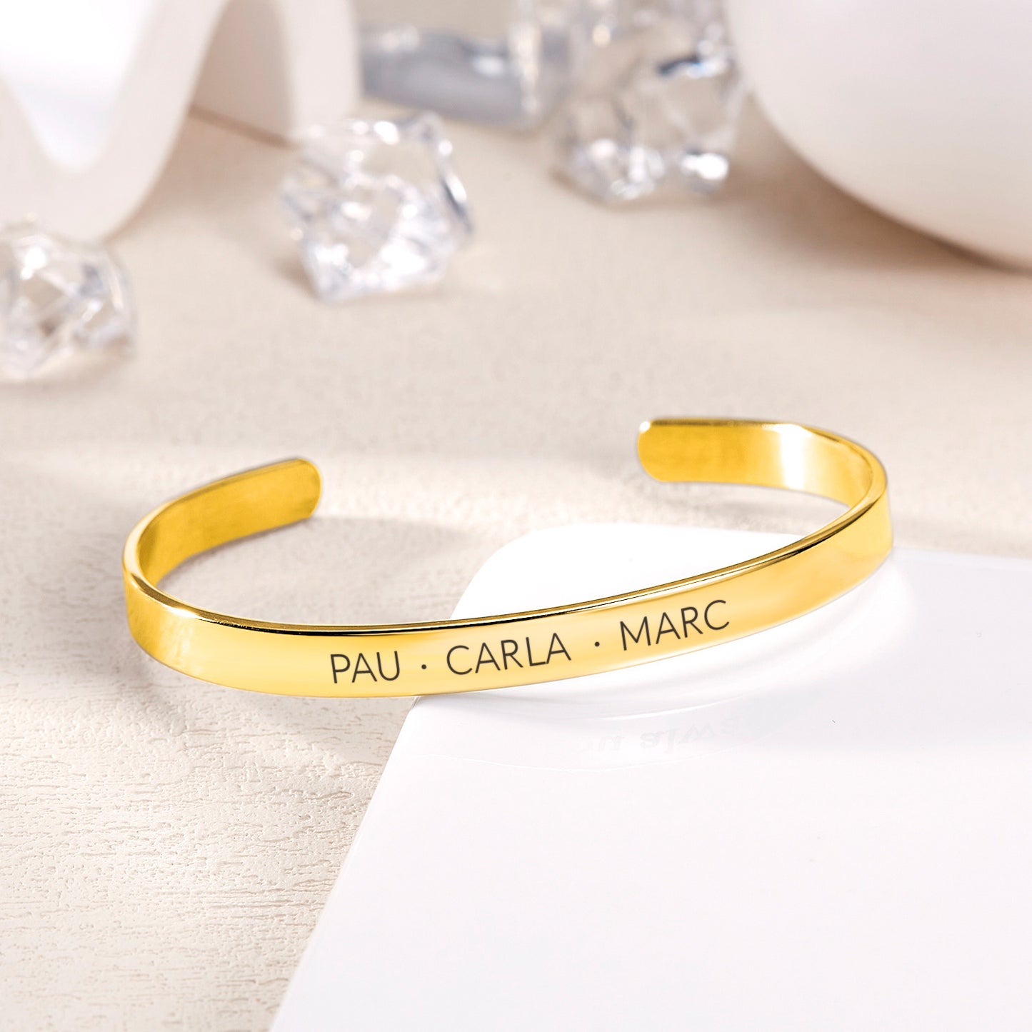 Pulsera rígida personalizada
