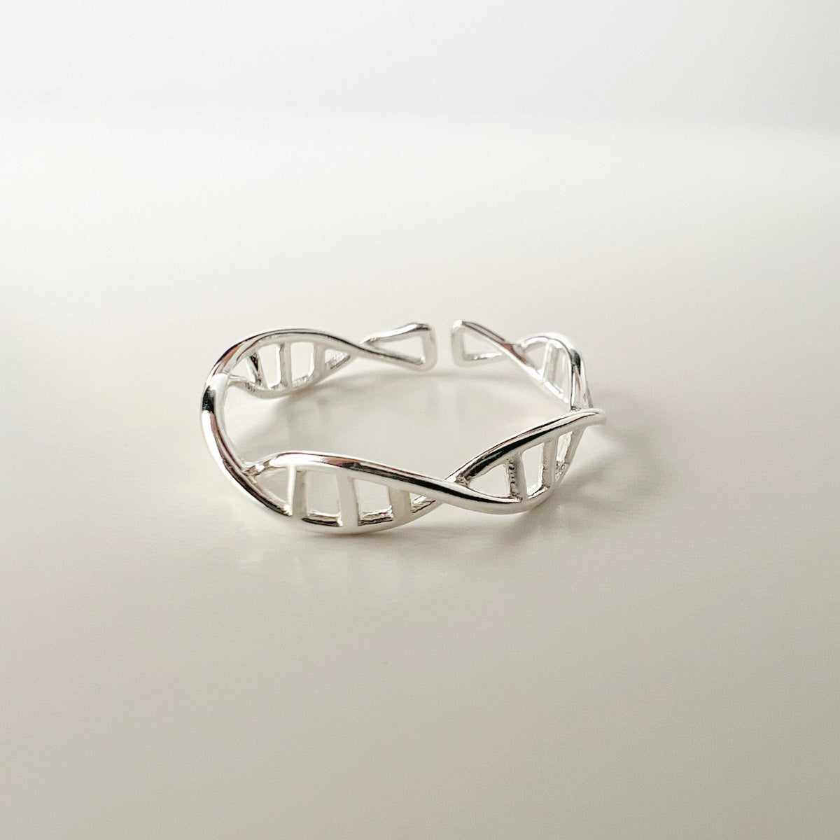 Anillo ADN solidario