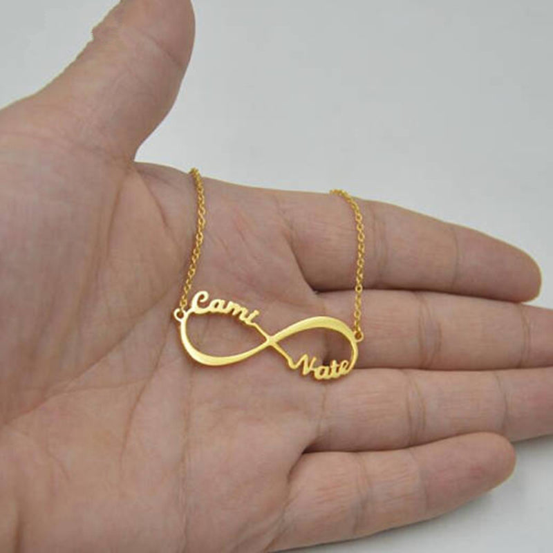 Collar infinito con nombres