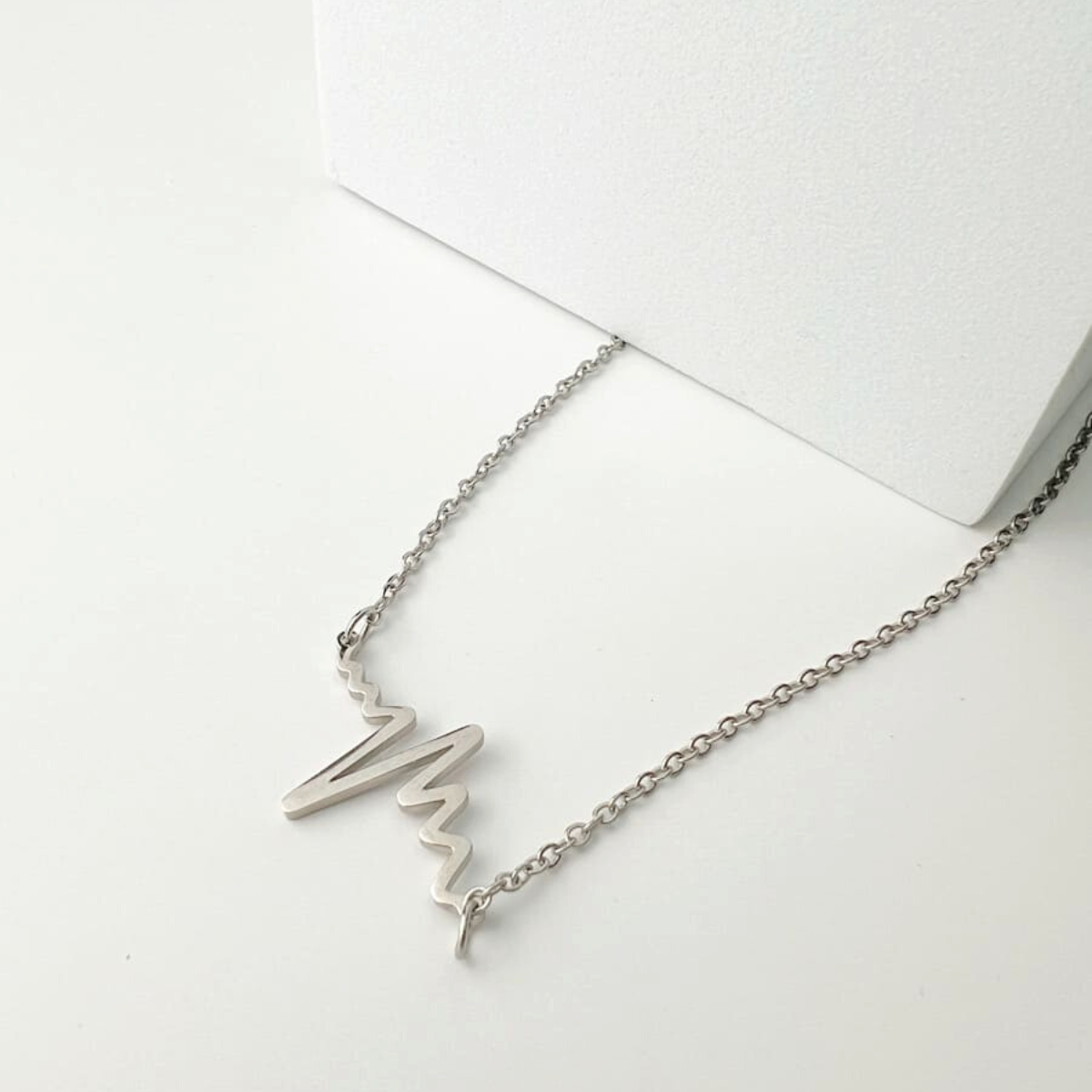 Collar latido solidario