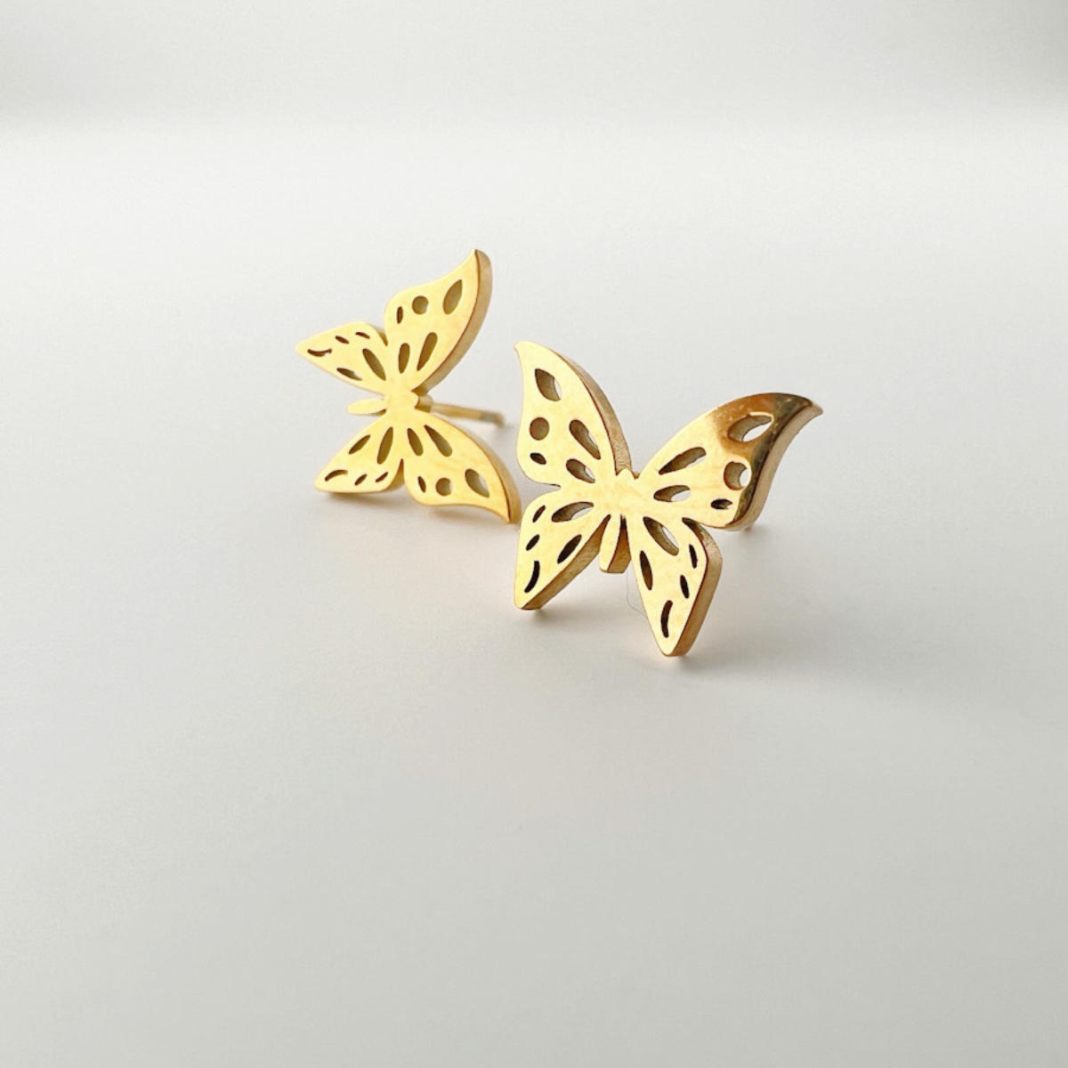 Pendientes solidarios mariposa