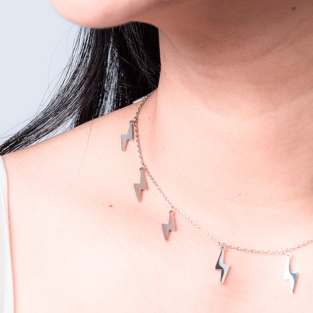 Collar Multiples Rayos Solidario