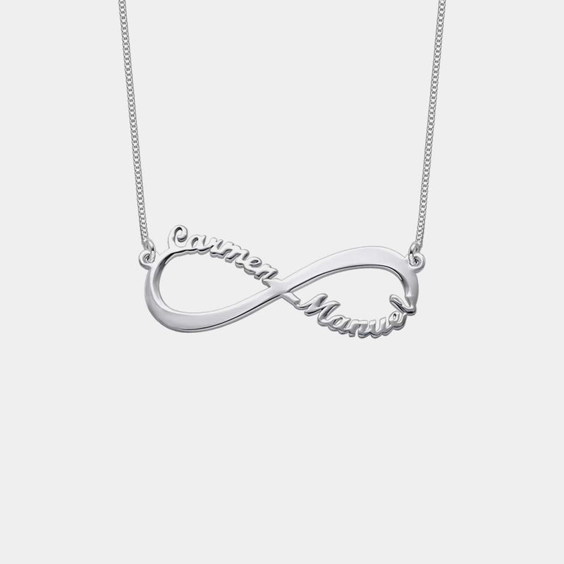 Collar infinito con cuatro nombres