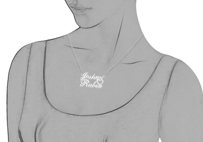 Collar con nombre de moda