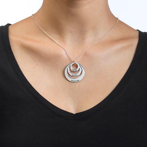 Collar de cuatro anillos con nombres | Regalo perfecto para madres